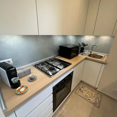 N&m Con Posteggio Gratuito * San Remo