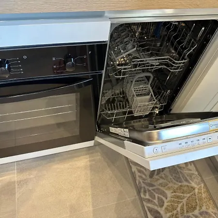 N&m Con Posteggio Gratuito San Remo