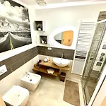 N&m Con Posteggio Gratuito Apartament